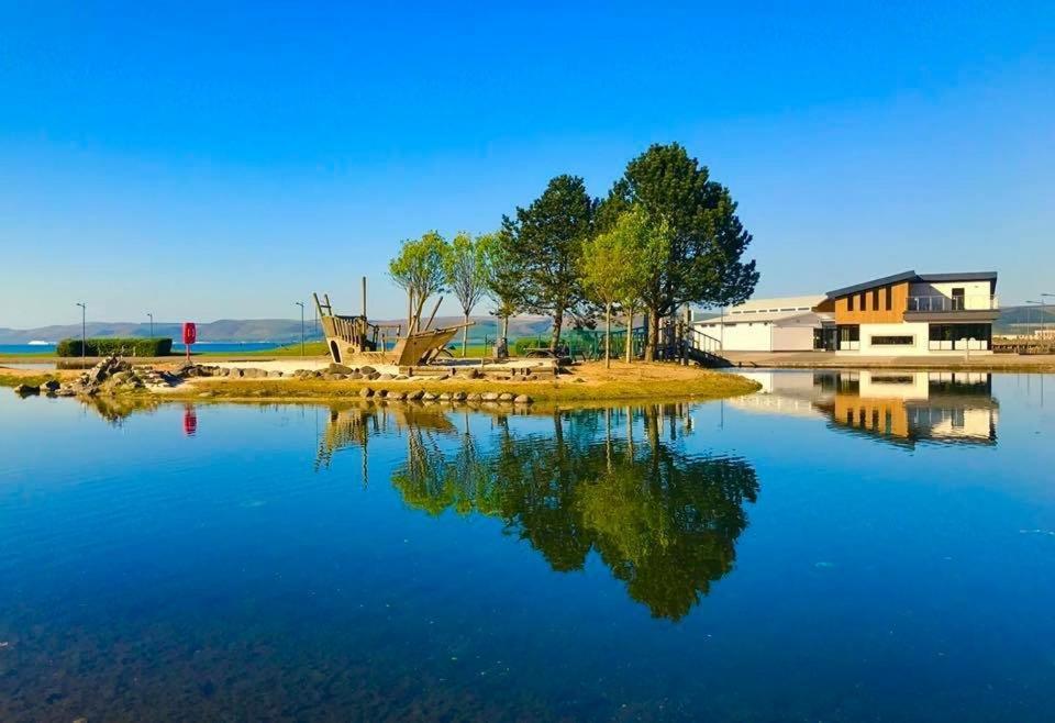 Bunnahabhain 5 - Farm Stay - Stunning Sea And Rural Views Stranraer Zewnętrze zdjęcie